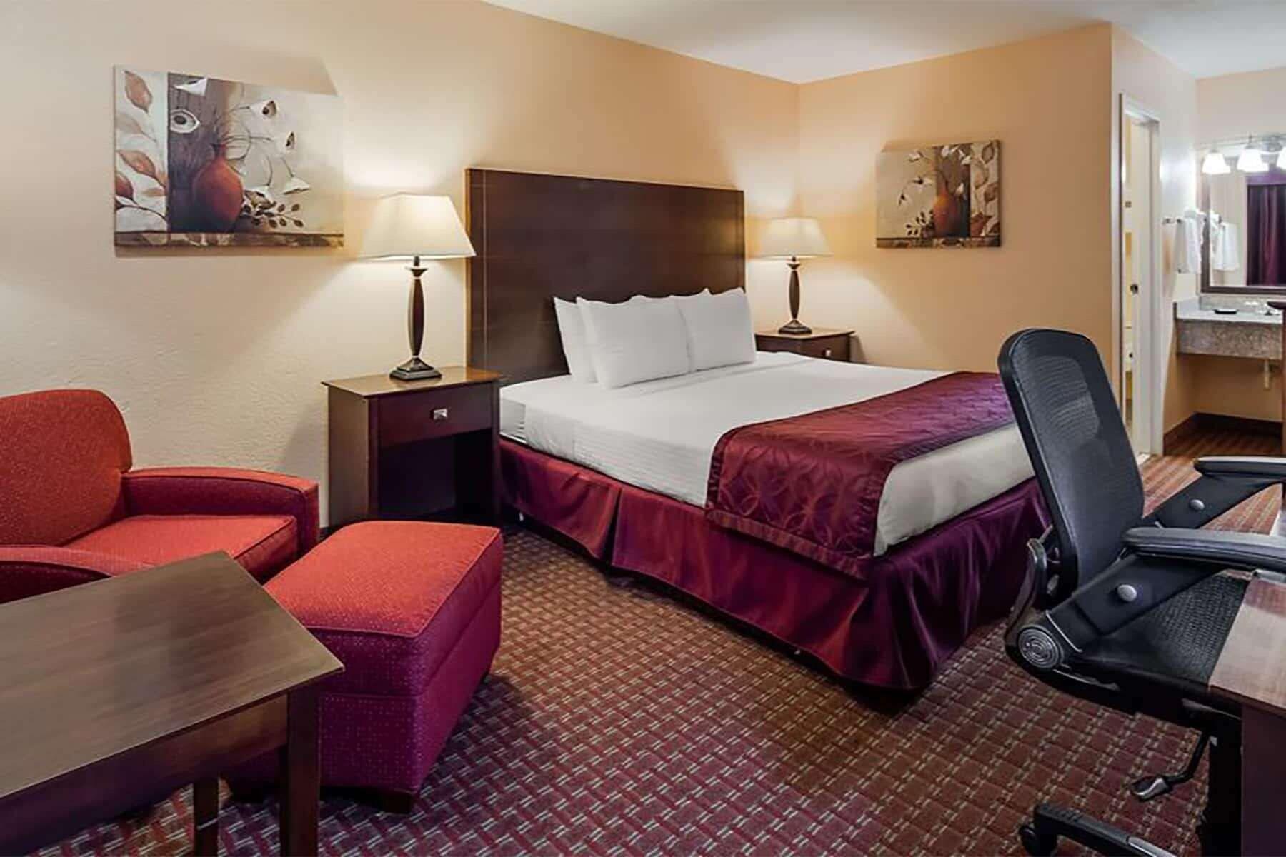 Days Inn By Wyndham Whitmore Lake Bagian luar foto
